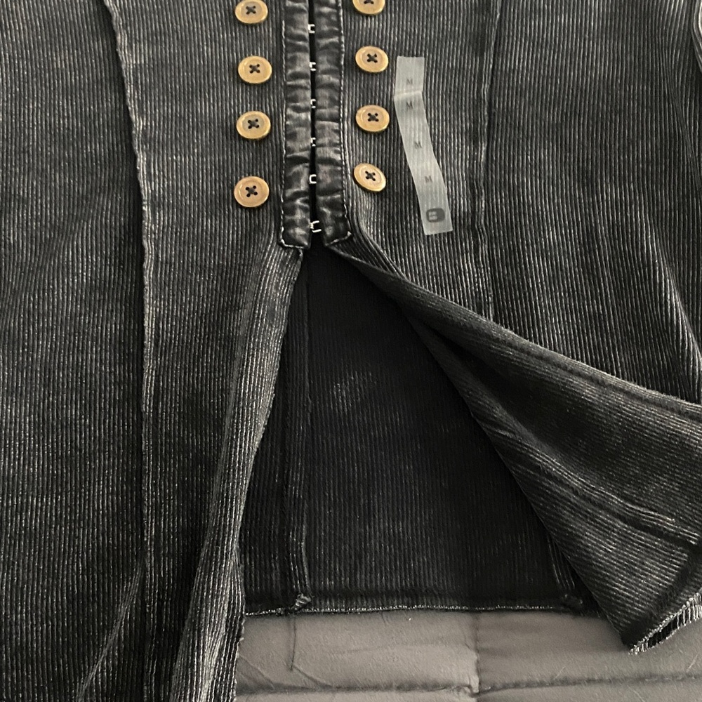 BUCKLE NEW Gilded Intent Dark GrayRibbed Long Sleeve - Picture 5 of 6